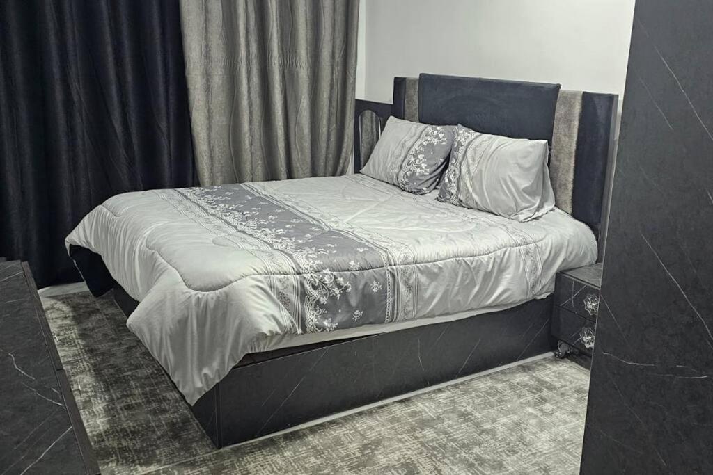 شقه مفروشه فاخره جديده Apartment *